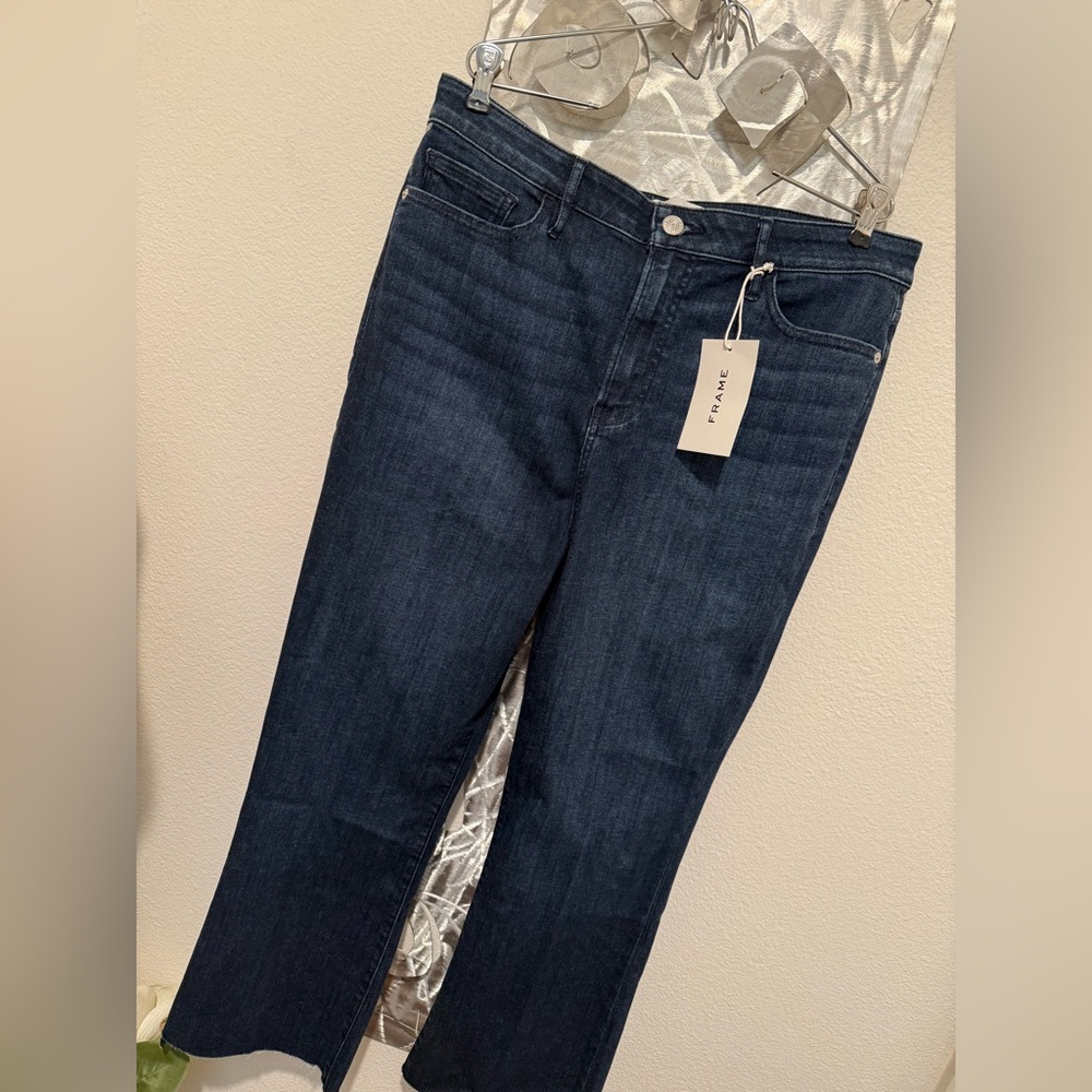 NWT Frame Jeans- Le Crop Mini Boot- Cascade Hem